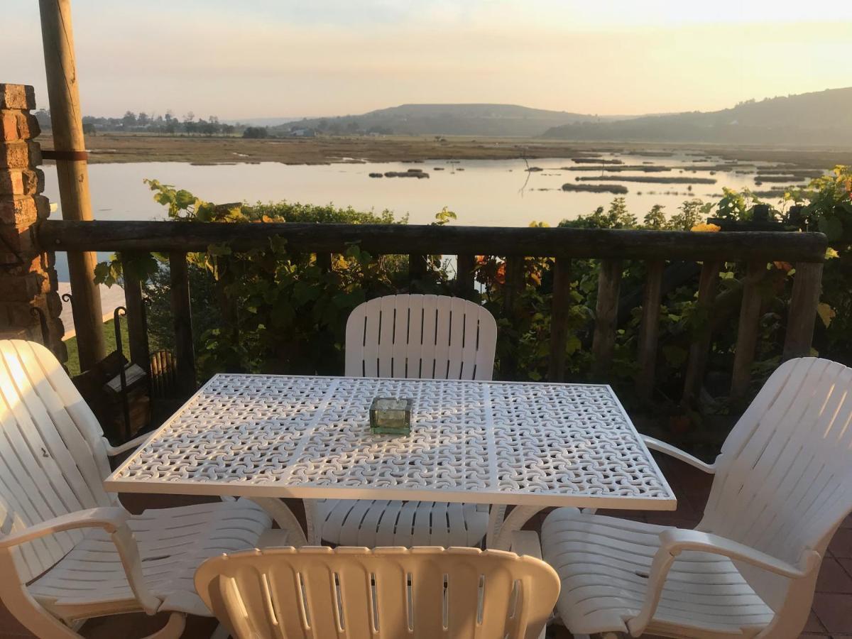 Moonriver Self Catering เพลตเตนเบิร์กเบย์ ภายนอก รูปภาพ