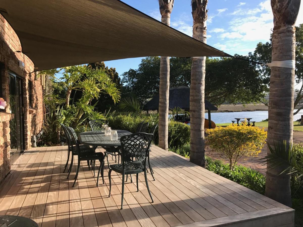 Moonriver Self Catering เพลตเตนเบิร์กเบย์ ภายนอก รูปภาพ